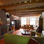 Spacious Ardennes Getaway בית נופש