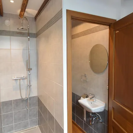 Spacious Ardennes Getaway * Honnay