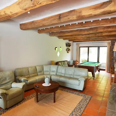 Spacious Ardennes Getaway *