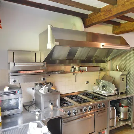 Spacious Ardennes Getaway Honnay